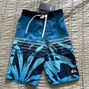 NWT Boys Quiksilver Board Shorts